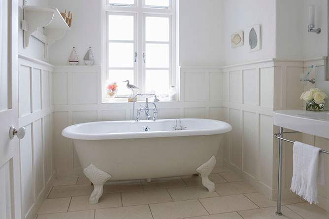 How Much Does It Cost To Replace A Bathtub, Cost Of Removing And Installing Bathtub
